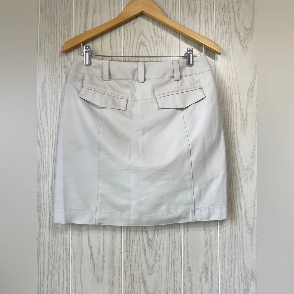 Nike Golf Tour Performance Dri-Fit Skirt Size 2 EUC